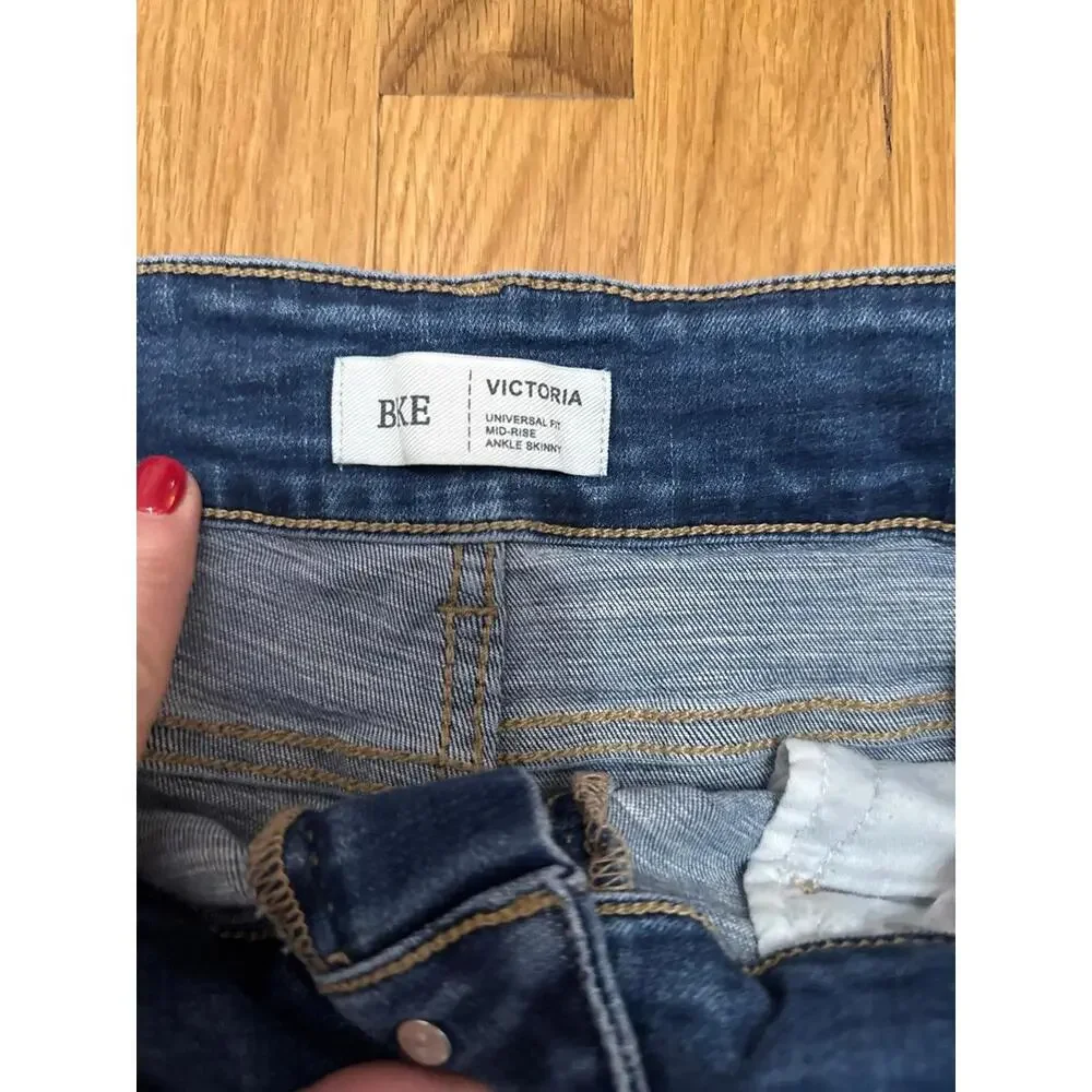BKE Victoria Universal Fit Mid Rise Ankle Skinny Jeans Size 31 - Picture 5 of 7